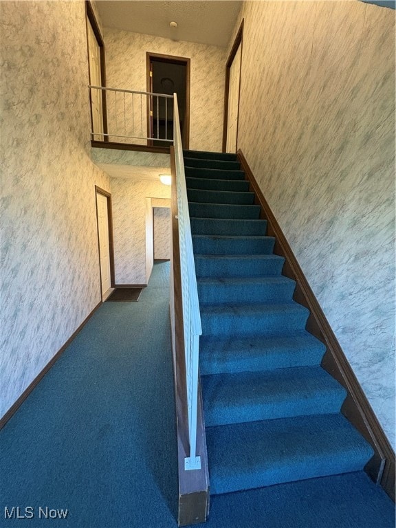 66 Carter Cir unit 4, Youngstown, OH 44512 - photo 3