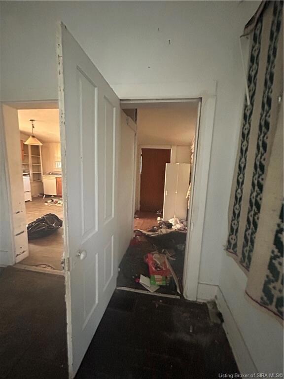 1743 E Spring St, New Albany, IN 47150 - photo 7