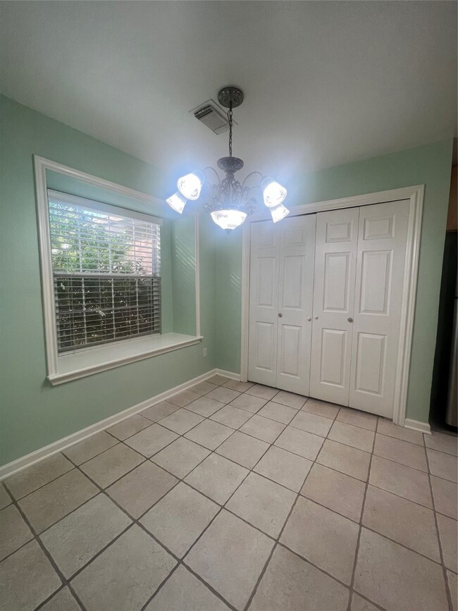 4203 Townes Forest Rd, Friendswood, TX 77546 - photo 7