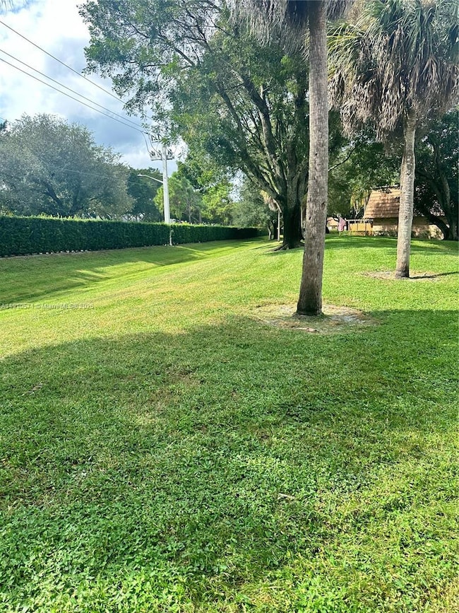 9156 SW 23rd St unit D, Davie, FL 33324 - photo 3