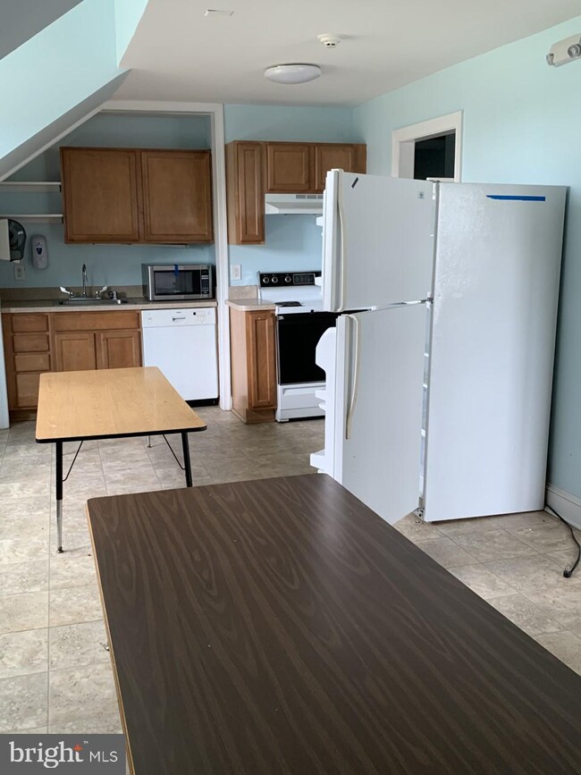 4190 Hunting Creek Rd, Huntingtown, MD 20639 - photo 6