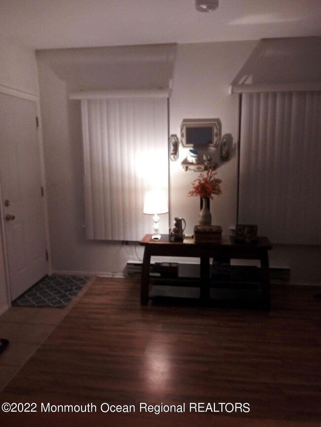 54B Easton Dr unit 61, Whiting, NJ 08759 - photo 2