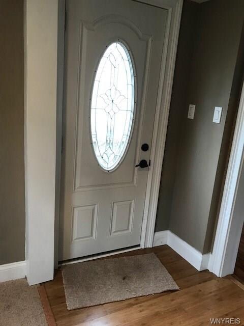 181 Miller St, North Tonawanda, NY 14120 - photo 2