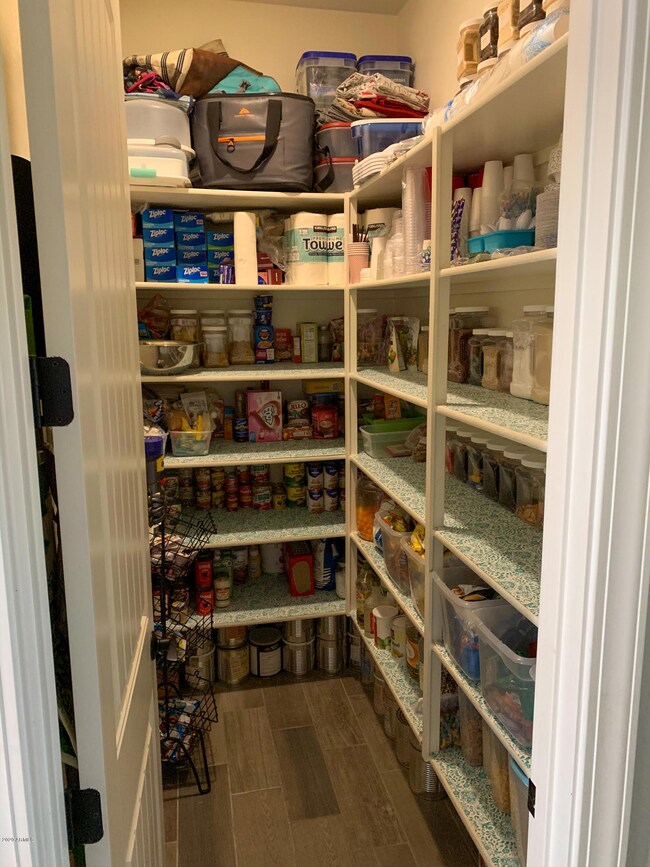 Walk-in Pantry