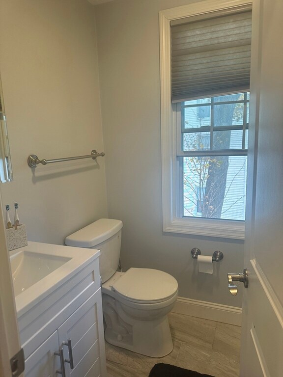 51-53 Chestnut St unit 3, Saugus, MA 01906 - photo 5