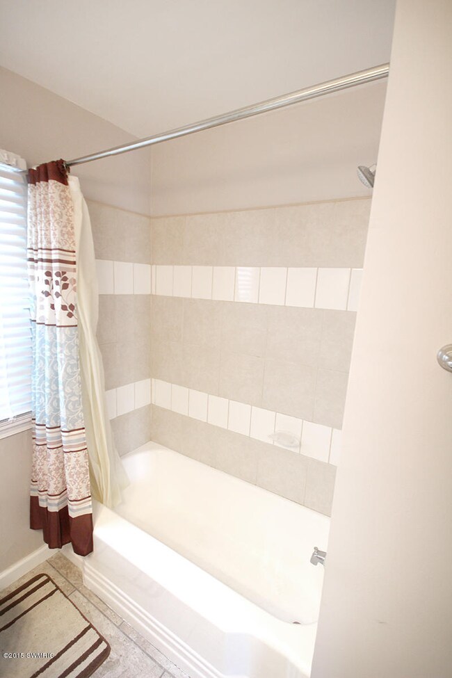 Tub