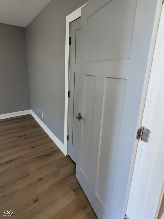 1737 Laurel St, Indianapolis, IN 46203 - photo 7