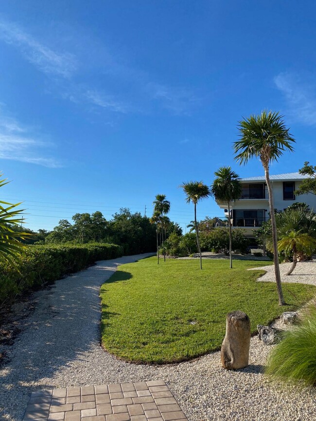 12690 Overseas Hwy unit 4B1, Marathon, FL 33050 - photo 6