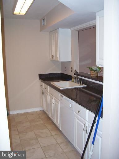 5819 Orchard Hill Ct unit 5819, Clifton, VA 20124 - photo 3