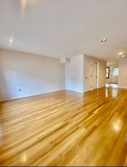 43 Merrymount Rd unit 9, Quincy, MA 02169 - photo 4