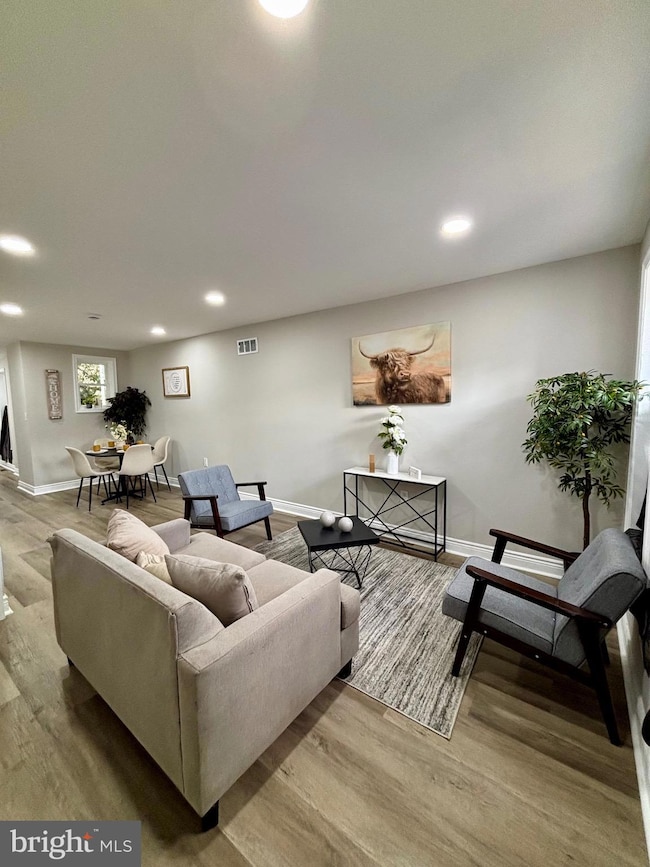 315 E 13th St, Wilmington, DE 19801 - photo 2