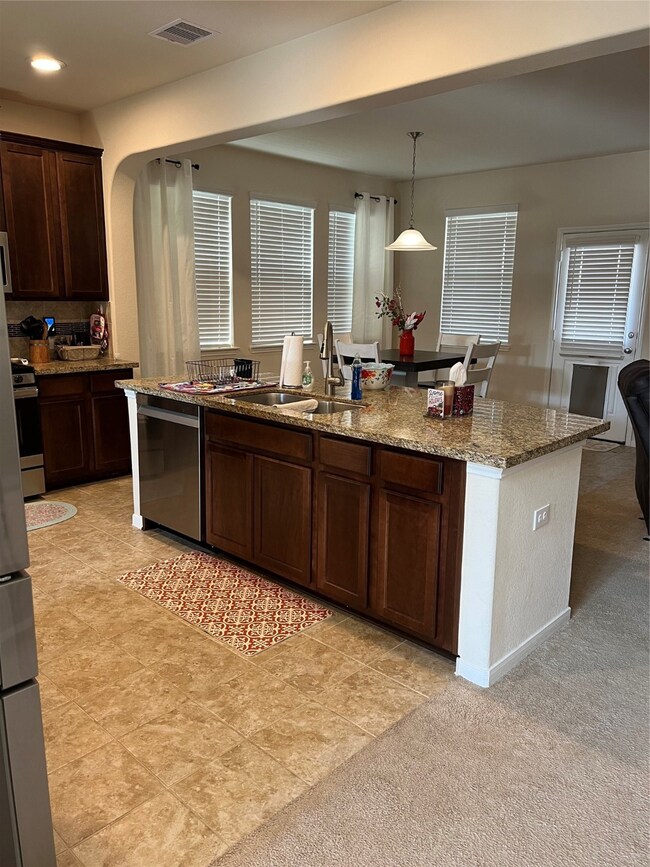 5198 Echo Falls Dr, Alvin, TX 77511 - photo 5