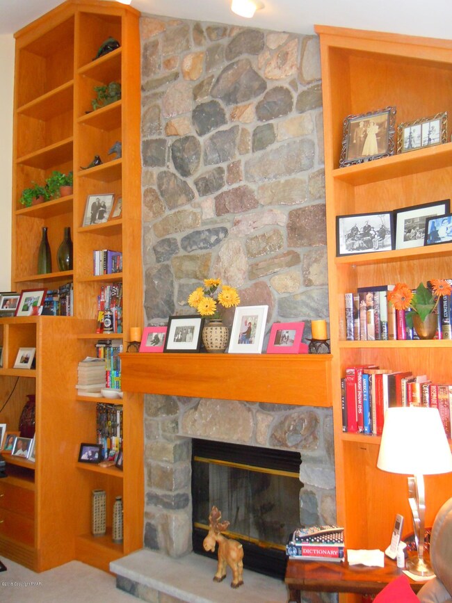 2232 Meadowsage Ct, East Stroudsburg, PA 18301 - photo 6