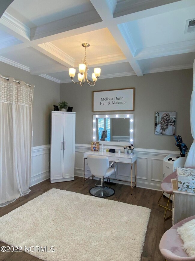 Formal Dining:Office 3