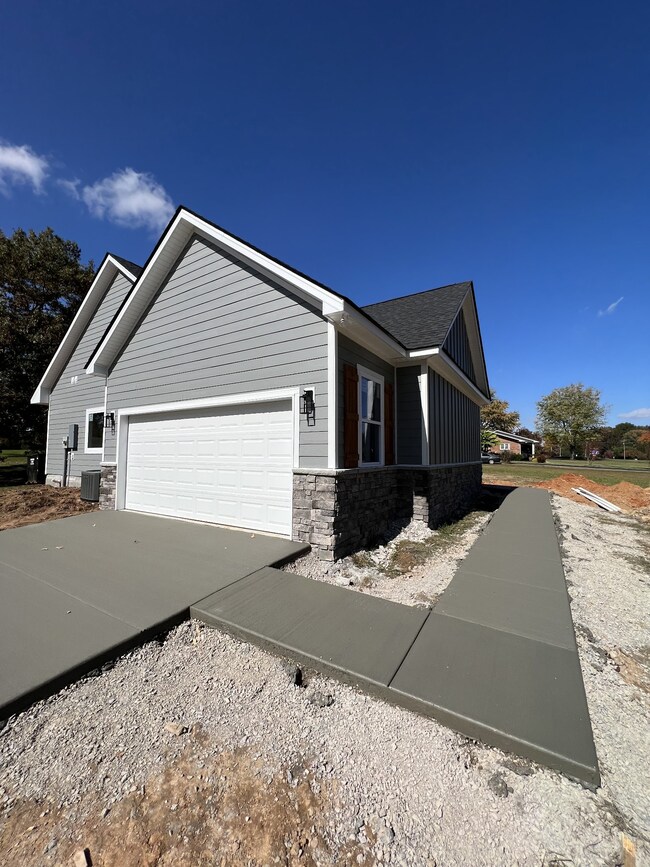 46 Twin Lakes Dr, McMinnville, TN 37110 - photo 3