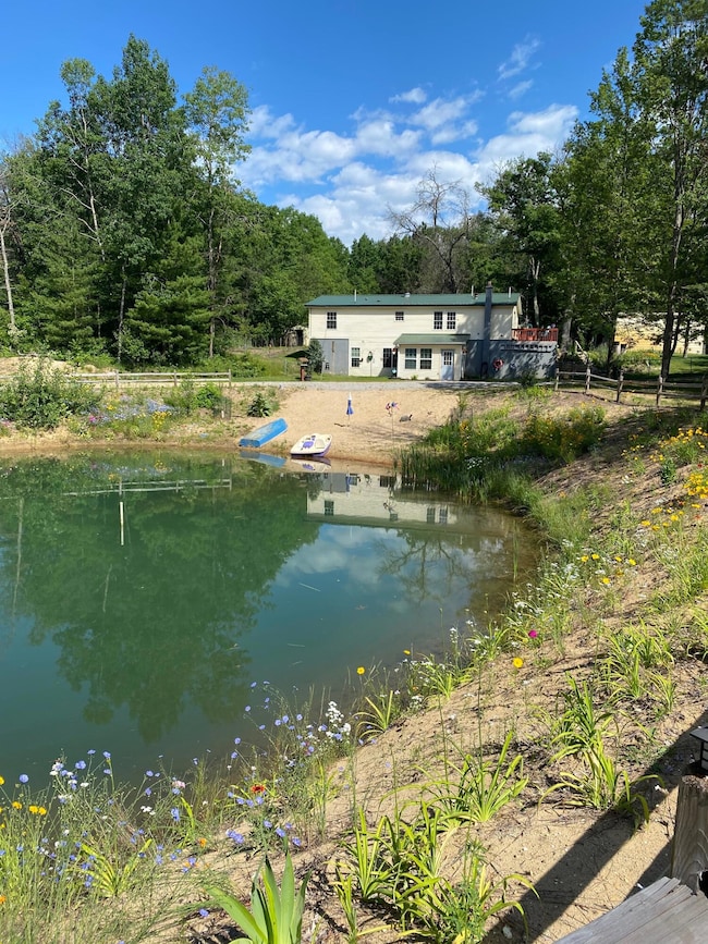 1255 E Chickadee Ln, Luther, MI 49656 - photo 2