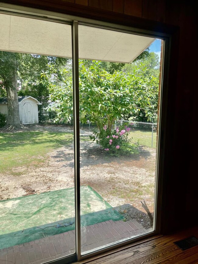 Sliding doors to the back yard
