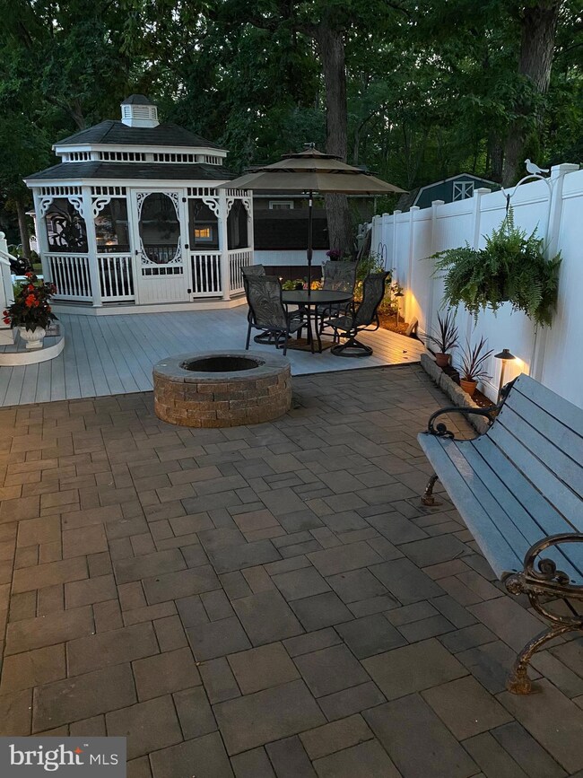 15701 Acorn Ct SW, Cumberland, MD 21502 - photo 6