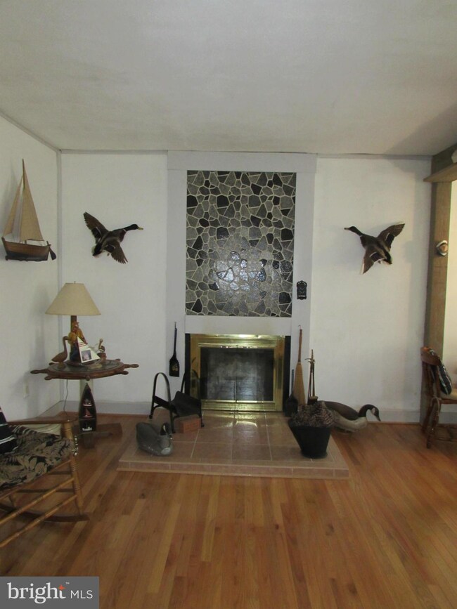 1722 Arlington Ave, Halethorpe, MD 21227 - photo 4