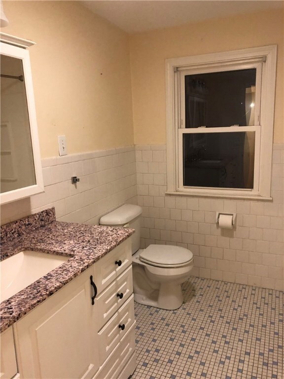 20 Orlando Ave unit b, Cranston, RI 02910 - photo 6