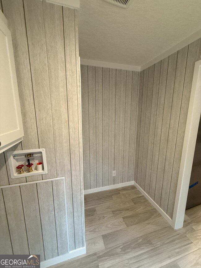 2126 Amberly Rd, Elberton, GA 30635 - photo 6