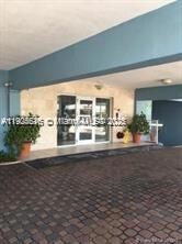 Port Royale Condominium unit 607, Miami Beach, FL 33141 - photo 2