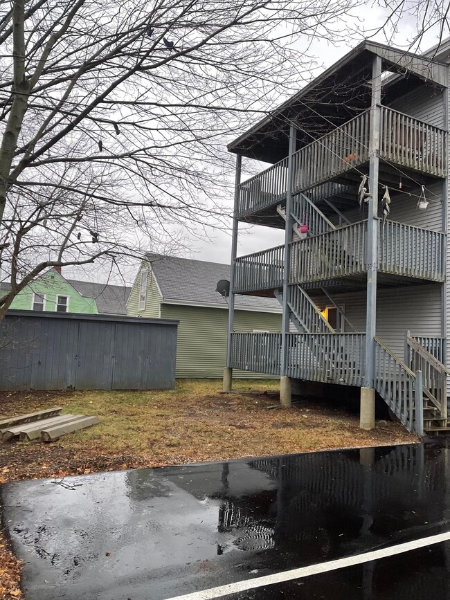 23 Prospect St, Biddeford, ME 04005 - photo 2