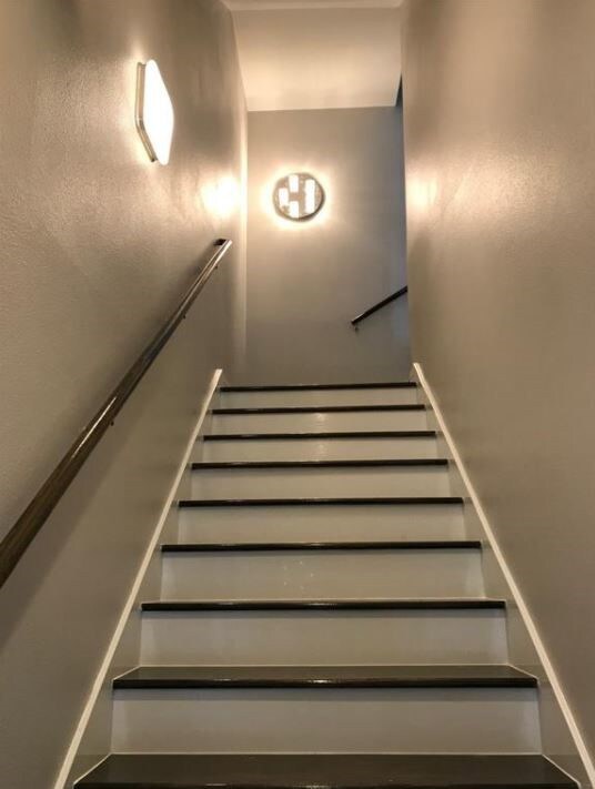 Entry Staircase