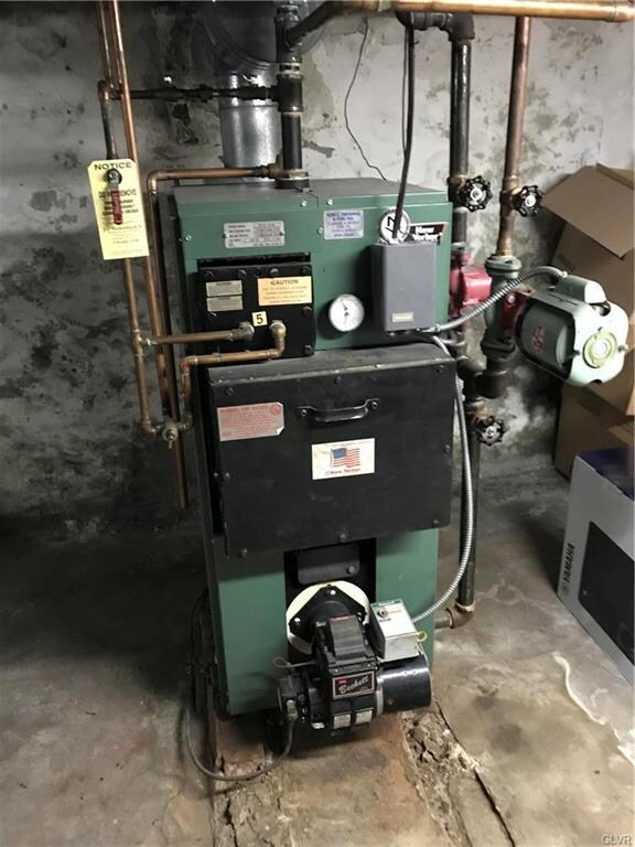 519 Arlington St, Tamaqua, PA 18252 - photo 7