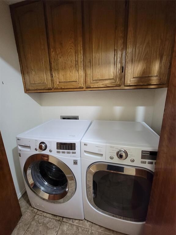 1003 Shady Grove Dr, Granbury, TX 76049 - photo 7