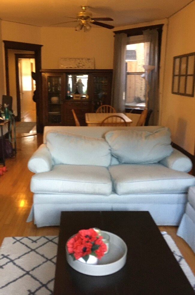 1111 W Webster Ave unit 2, Chicago, IL 60614 - photo 7