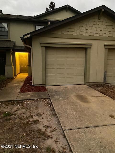 7763 Playschool Ln, Jacksonville, FL 32210 - photo 2