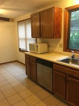 30 Lawn St unit 30, Attleboro, MA 02703 - photo 4