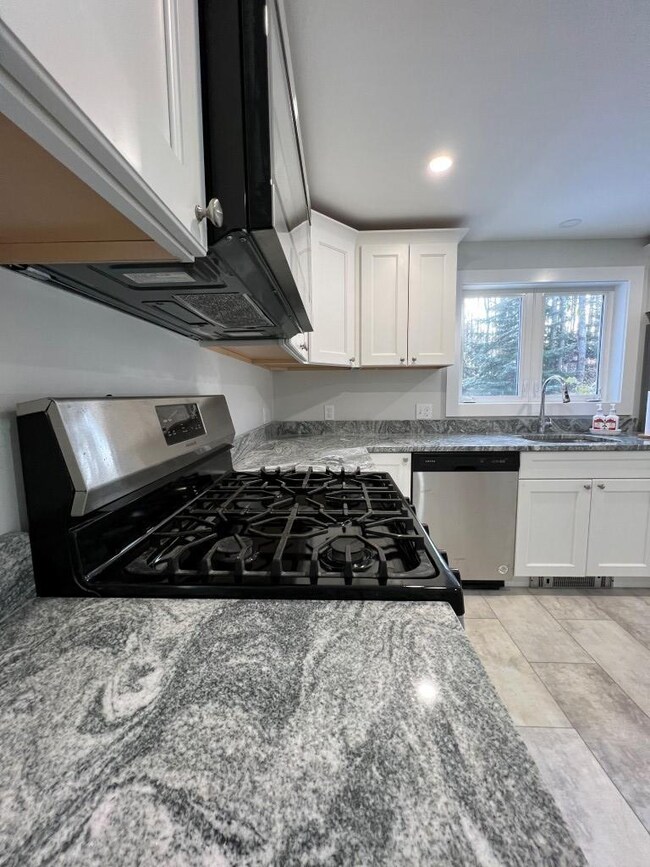 188 Royalston Rd, Fitzwilliam, NH 03447 - photo 6