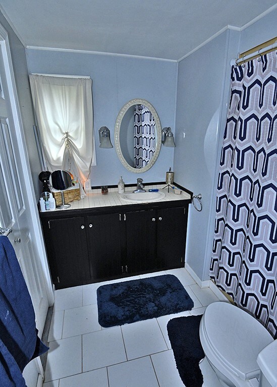 53 Clems Way, Acushnet, MA 02743 - photo 5