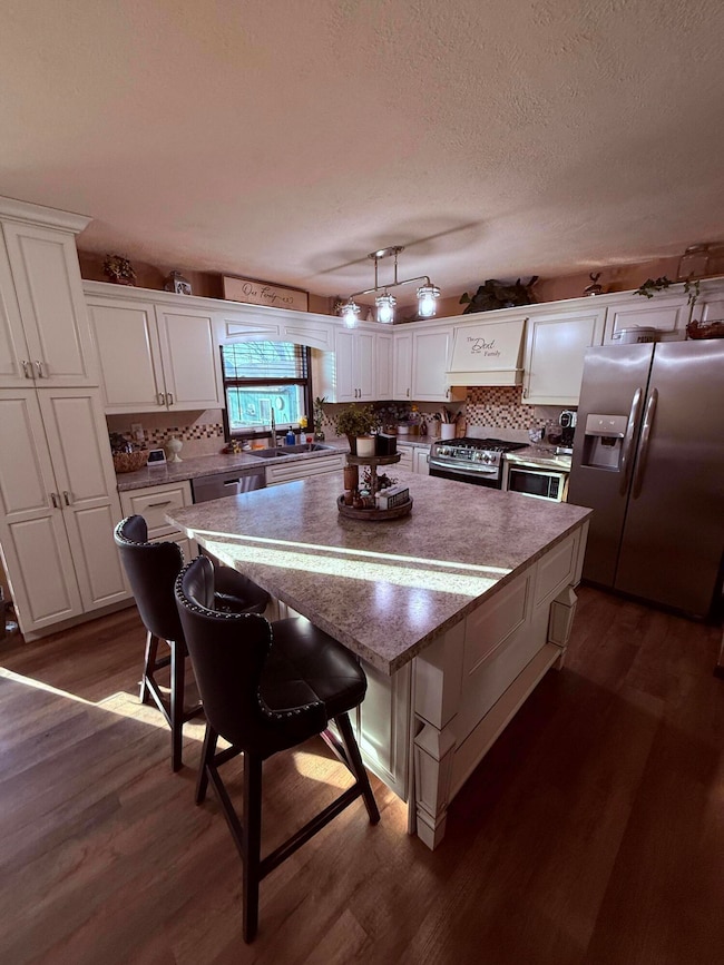 605 N Edgerton St, Mitchell, SD 57301 - photo 3