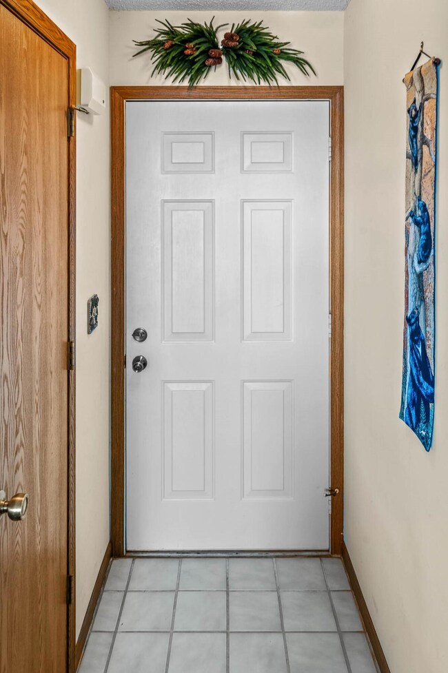 3 Treehouse Ln unit 2, Branson, MO 65616 - photo 5