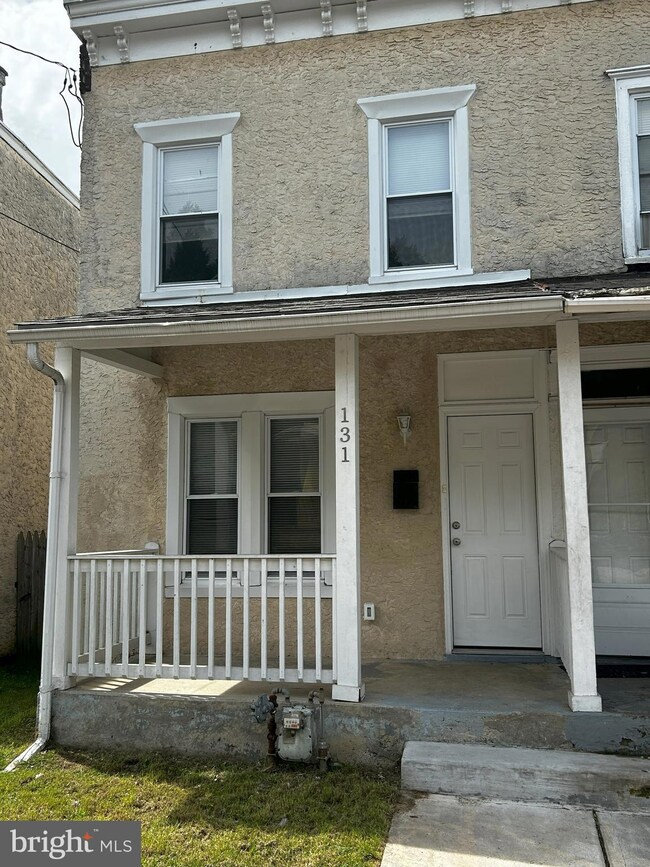 131 9th St, Upland, PA 19015 - photo 2