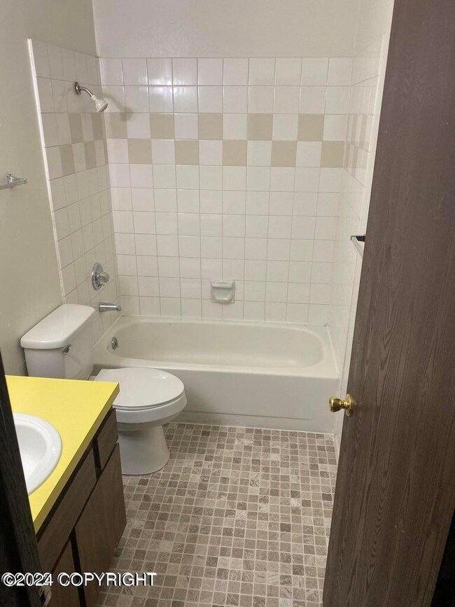 20220408175712817628000000-o