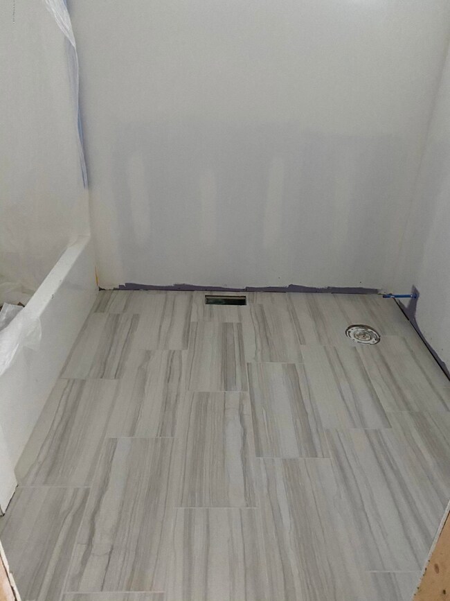 DDE1A4AD-DCFE-4455-A30E-0BABAF1E13AC