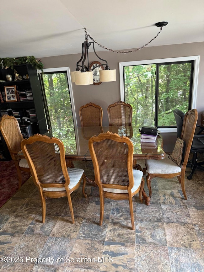 115 Taroli St unit L20 22, Old Forge, PA 18518 - photo 7