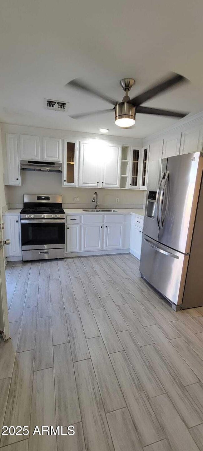 6717 N 53rd Ave, Glendale, AZ 85301 - photo 7