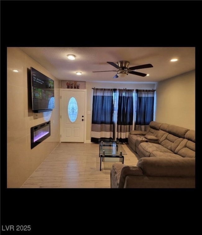 1201 Leonard Ave, Las Vegas, NV 89106 - photo 2