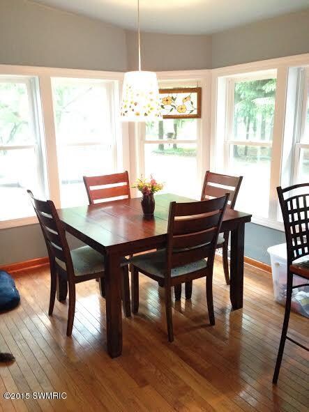 Breakfast Nook