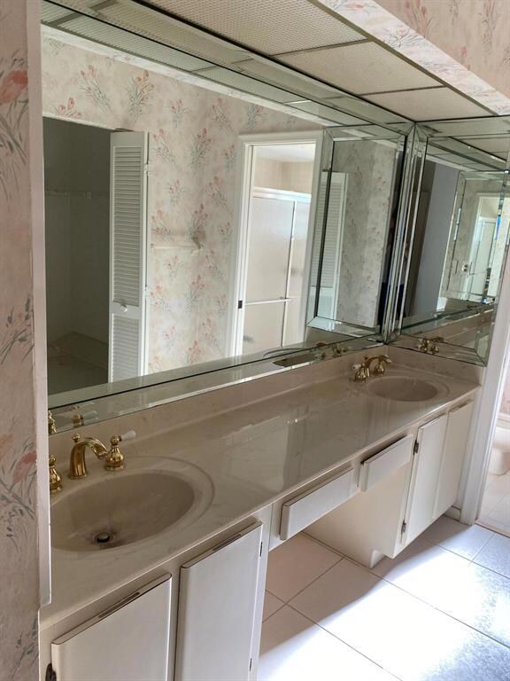 Mst Bathroom