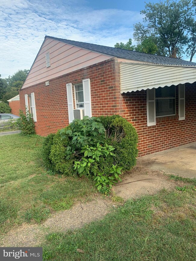 1007 Thomas Rd, Glen Burnie, MD 21060 - photo 3