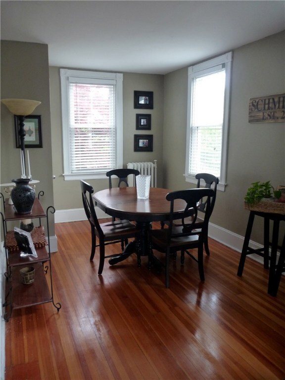 132 Gibbs Ave unit 2, Newport, RI 02840 - photo 5