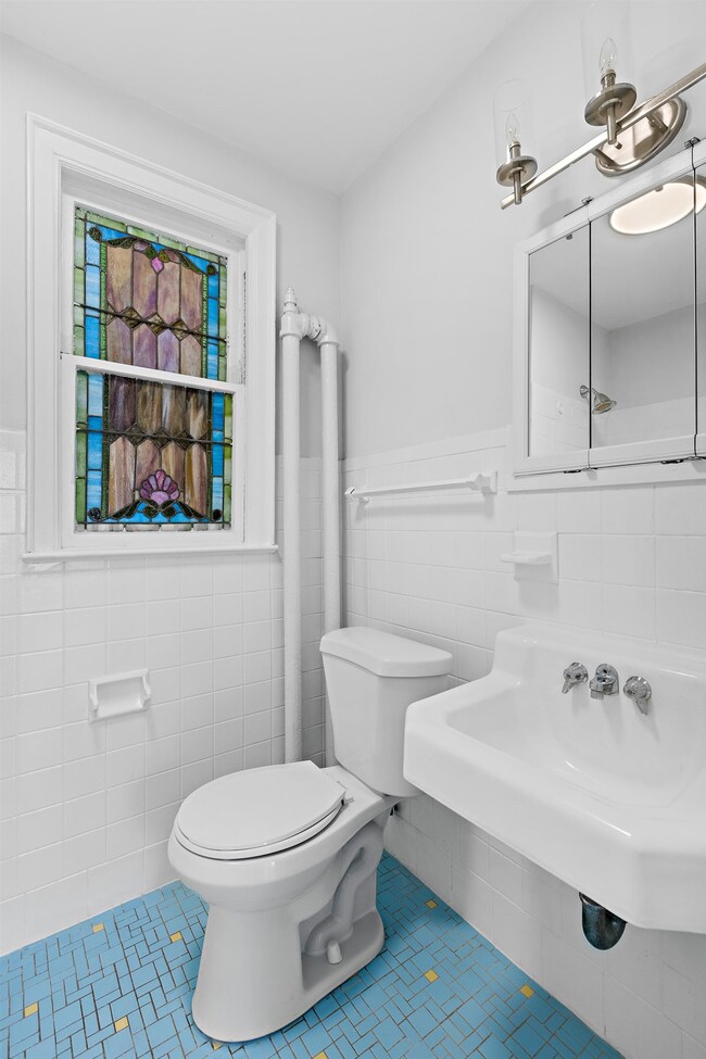 710 Blvd E unit 3, Weehawken, NJ 07030 - photo 4