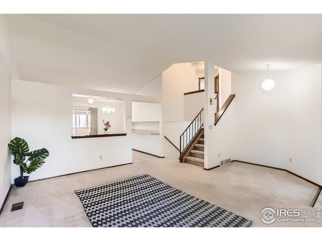 20059 E Wagontrail Ln, Centennial, CO 80015 - photo 4