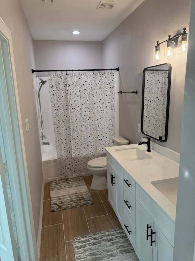 10366 Panther Point Dr, Houston, TX 77099 - photo 4